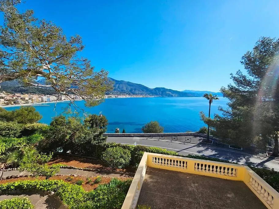 3 Pieces Vue Mer Sur Le Cap Martin Roquebrune-Cap-Martin Francja