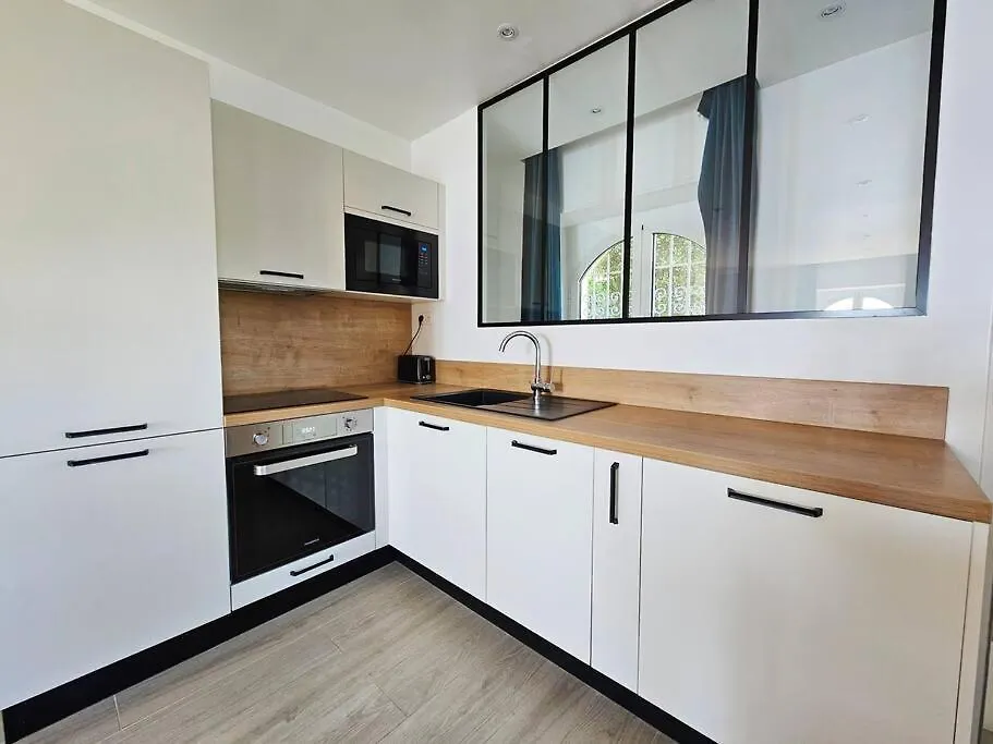 3 Pieces Vue Mer Sur Le Cap Martin Roquebrune-Cap-Martin Apartament